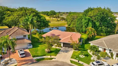 10049 Harbourtown Court Boca Raton FL 33498