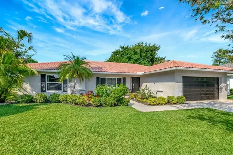 10049 Harbourtown Court Boca Raton FL 33498