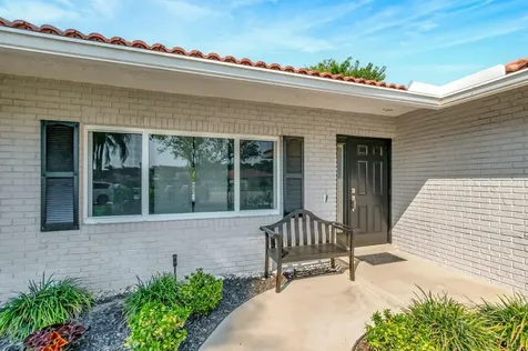 10049 Harbourtown Court Boca Raton FL 33498