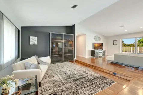 10049 Harbourtown Court Boca Raton FL 33498