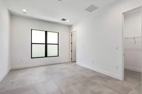 9435 Royal Woods Manor Boca Raton FL 33434