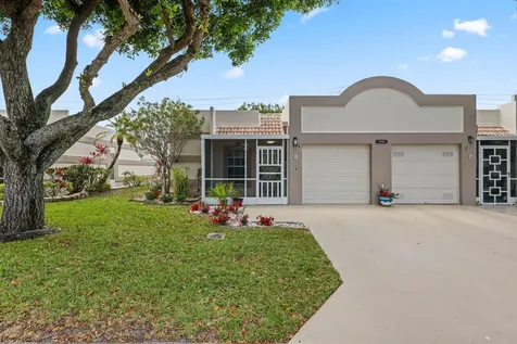 9305 Flynn Circle Boca Raton FL 33496