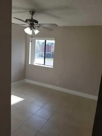 2184 White Pine Circle Greenacres FL 33415