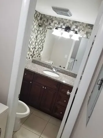 2184 White Pine Circle Greenacres FL 33415