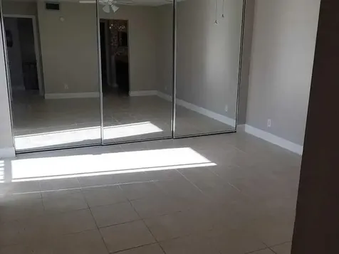 2184 White Pine Circle Greenacres FL 33415