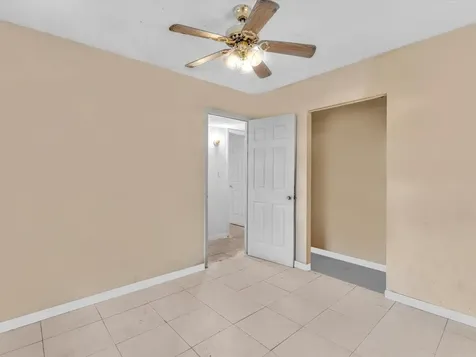 455 Janice Avenue South Bay FL 33493