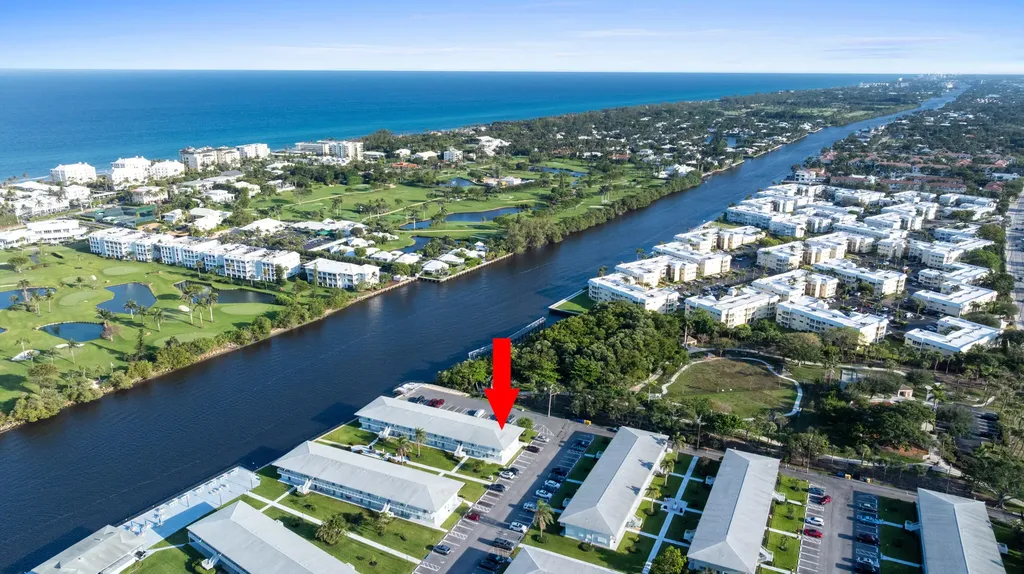 2570 S Federal Highway Boynton Beach FL 33435
