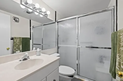 2570 S Federal Highway Boynton Beach FL 33435