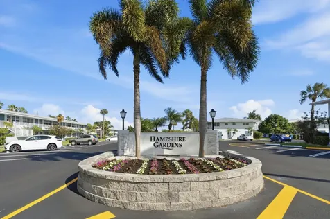 2570 S Federal Highway Boynton Beach FL 33435