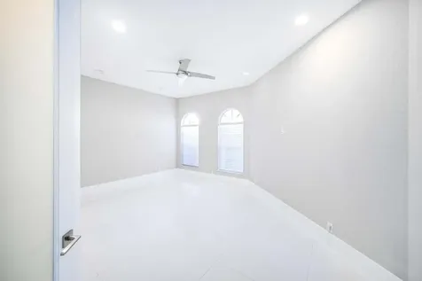 5147 Nw 24th Way Boca Raton FL 33496