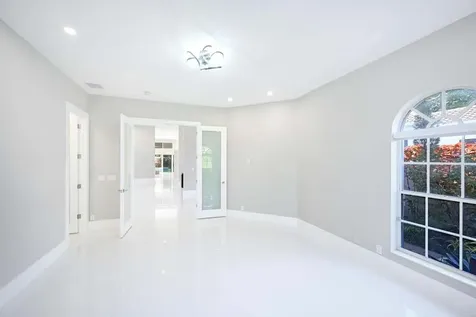 5147 Nw 24th Way Boca Raton FL 33496