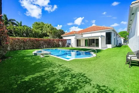 5147 Nw 24th Way Boca Raton FL 33496