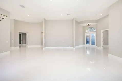 5147 Nw 24th Way Boca Raton FL 33496