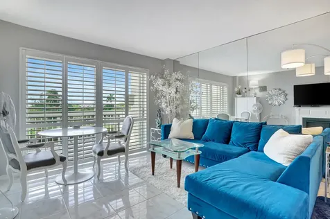 2600 N Flagler 413 Drive West Palm Beach FL 33407