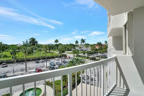 2600 N Flagler 413 Drive West Palm Beach FL 33407