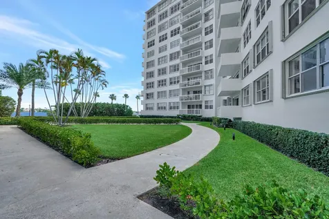 2600 N Flagler 413 Drive West Palm Beach FL 33407