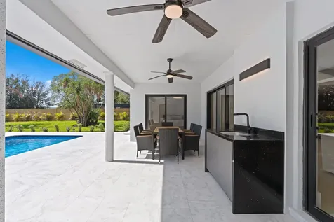 6168 Nw 4th Avenue Boca Raton FL 33487