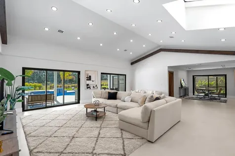 6168 Nw 4th Avenue Boca Raton FL 33487