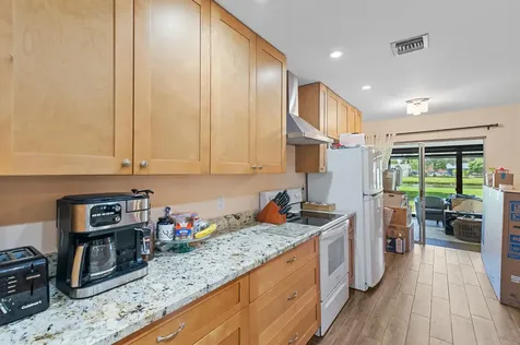 160 Ramblewood Circle Royal Palm Beach FL 33411