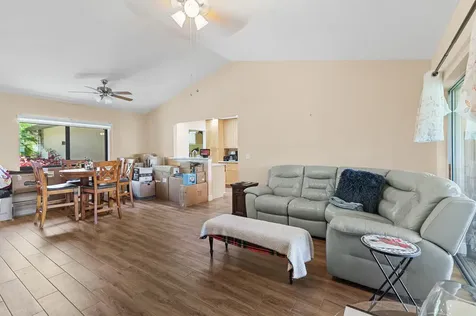 160 Ramblewood Circle Royal Palm Beach FL 33411