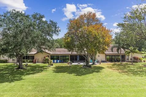 160 Ramblewood Circle Royal Palm Beach FL 33411