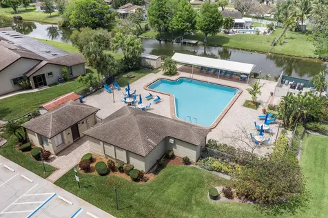 160 Ramblewood Circle Royal Palm Beach FL 33411