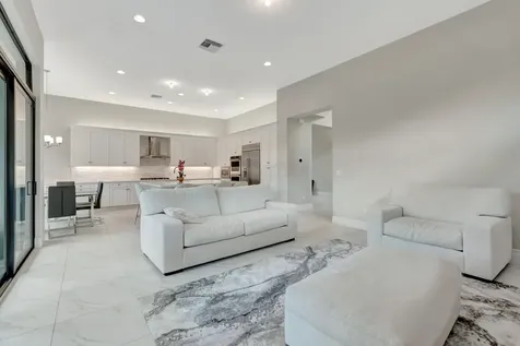 9060 Dulcetto Court Boca Raton FL 33496