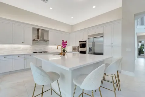 9060 Dulcetto Court Boca Raton FL 33496