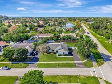 10410 185th Street Boca Raton FL 33498