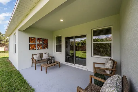 5810 Nw Blue Bonnet Court Port Saint Lucie FL 34986