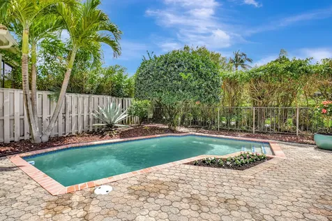 2478 Nw 63rd Street Boca Raton FL 33496