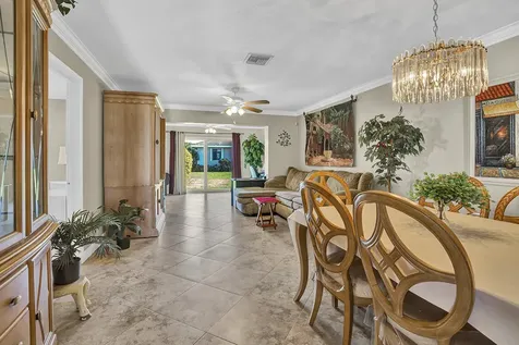 6722 Moonlit Drive Delray Beach FL 33446