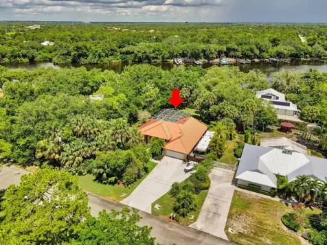 1063 Sw Blue Water Way Stuart FL 34997