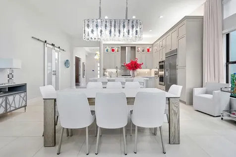 9046 Chauvet Way Boca Raton FL 33496