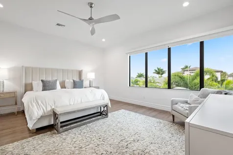 9046 Chauvet Way Boca Raton FL 33496