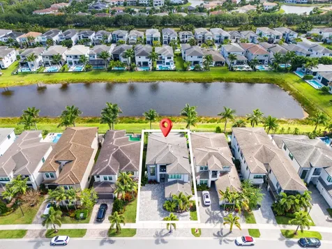 9046 Chauvet Way Boca Raton FL 33496