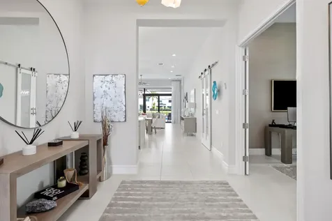 9046 Chauvet Way Boca Raton FL 33496