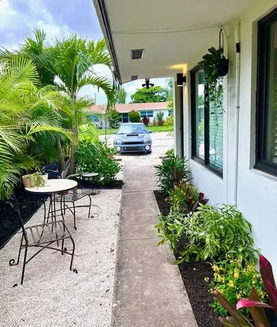 754 NE 40th Street Oakland Park FL 33334
