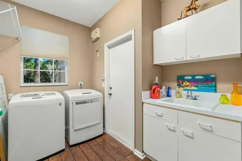 2476 Nw 67th Street Boca Raton FL 33496