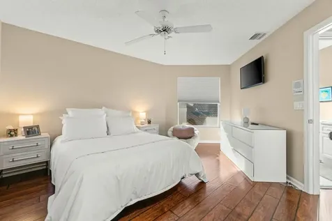 2476 Nw 67th Street Boca Raton FL 33496