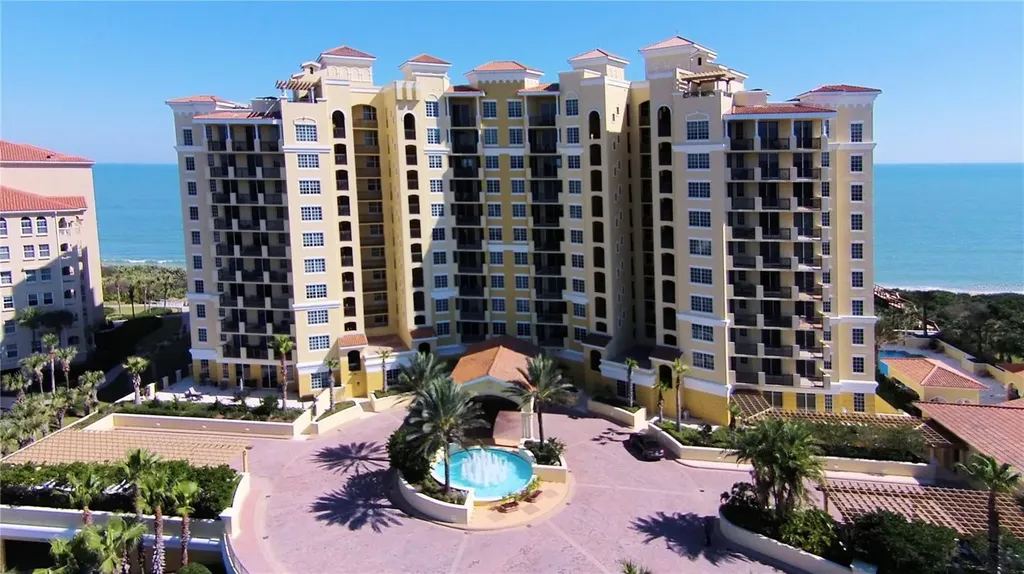 19 Avenue De La Mer Palm Coast FL 32137