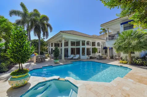 147 Thatch Palm Cove Boca Raton FL 33432