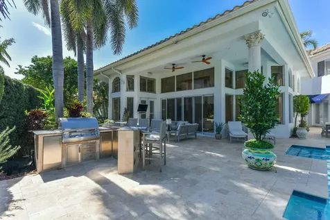 147 Thatch Palm Cove Boca Raton FL 33432