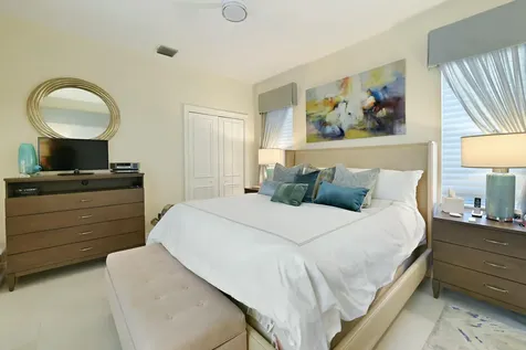 147 Thatch Palm Cove Boca Raton FL 33432