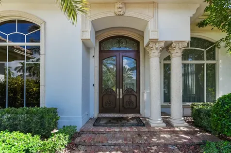 147 Thatch Palm Cove Boca Raton FL 33432