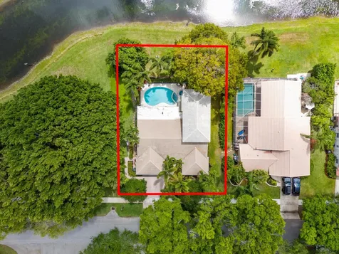 3518 Pine Haven Circle Boca Raton FL 33431