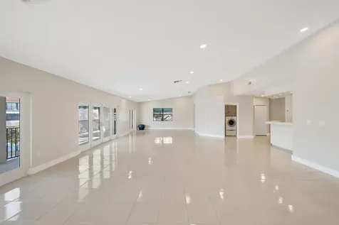 8420 Rednock Lane Miami Lakes FL 33016