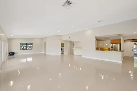 8420 Rednock Lane Miami Lakes FL 33016