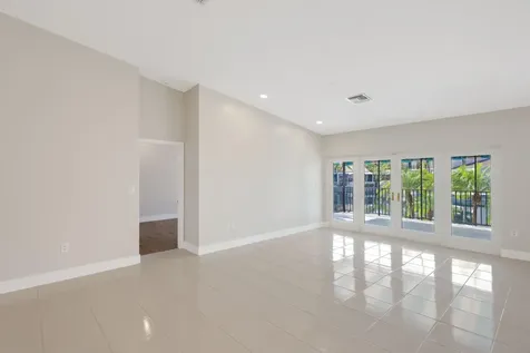 8420 Rednock Lane Miami Lakes FL 33016