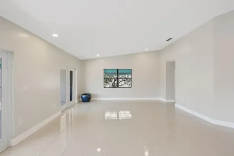 8420 Rednock Lane Miami Lakes FL 33016